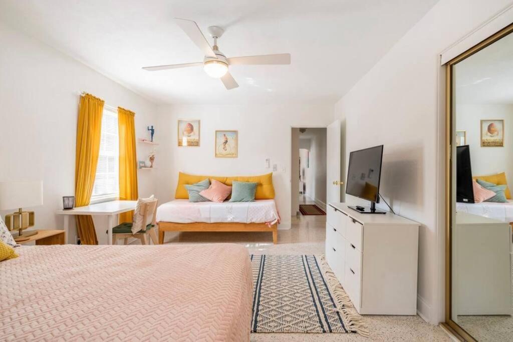 In The Center Of Gulfport, Min Away From The Beach! San Petersburgo Exterior foto
